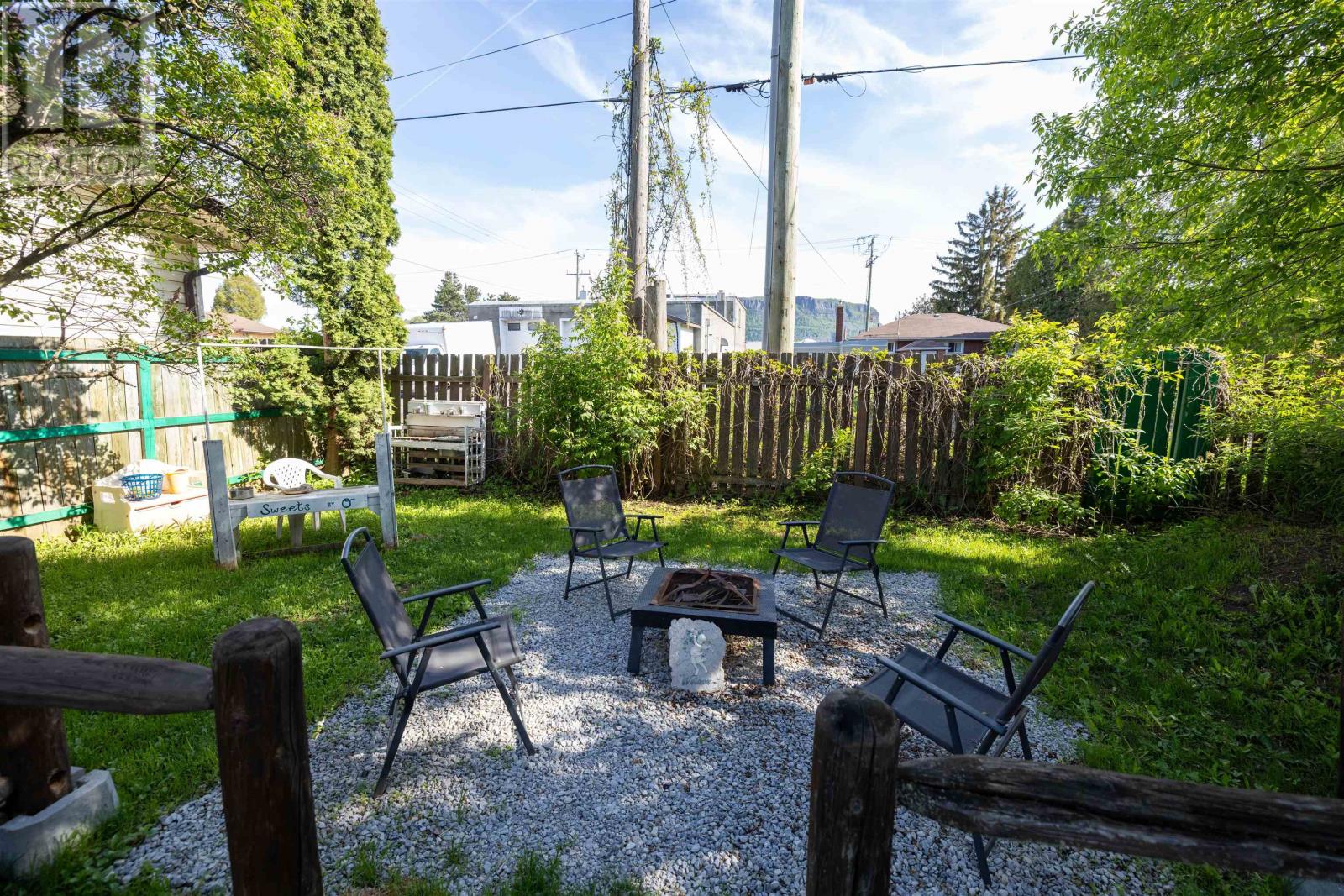 404 Amelia St W, Thunder Bay, Ontario  P7E 4A8 - Photo 30 - TB2601370