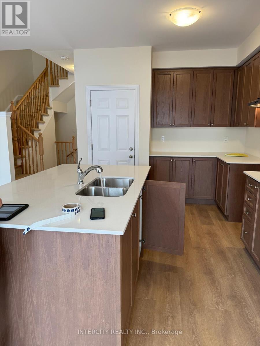151 Sanders Road, Erin, Ontario  N0B 1T0 - Photo 2 - X13249846
