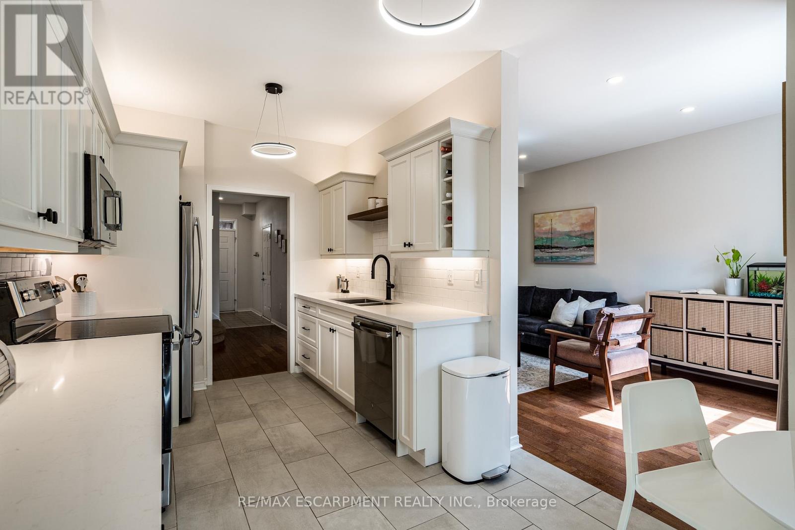 24 - 10 Davidson Boulevard, Hamilton, Ontario  L9H 7N9 - Photo 16 - X13249920
