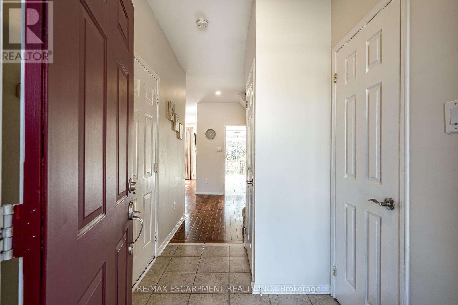 24 - 10 Davidson Boulevard, Hamilton, Ontario  L9H 7N9 - Photo 4 - X13249920