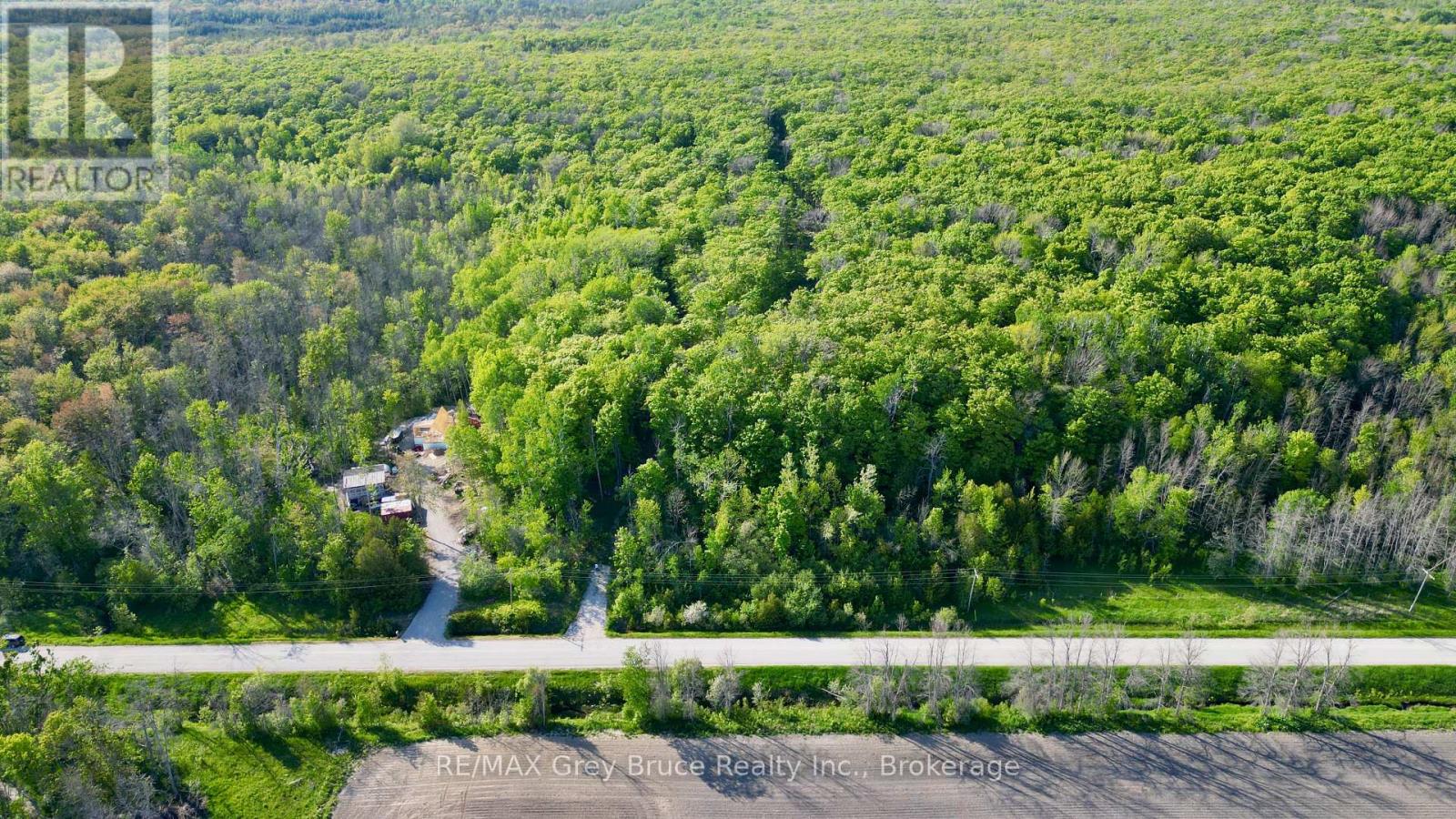 R96870 - 150 Clarkes Road E, Northern Bruce Peninsula, Ontario  N0H 1W0 - Photo 2 - X13250362