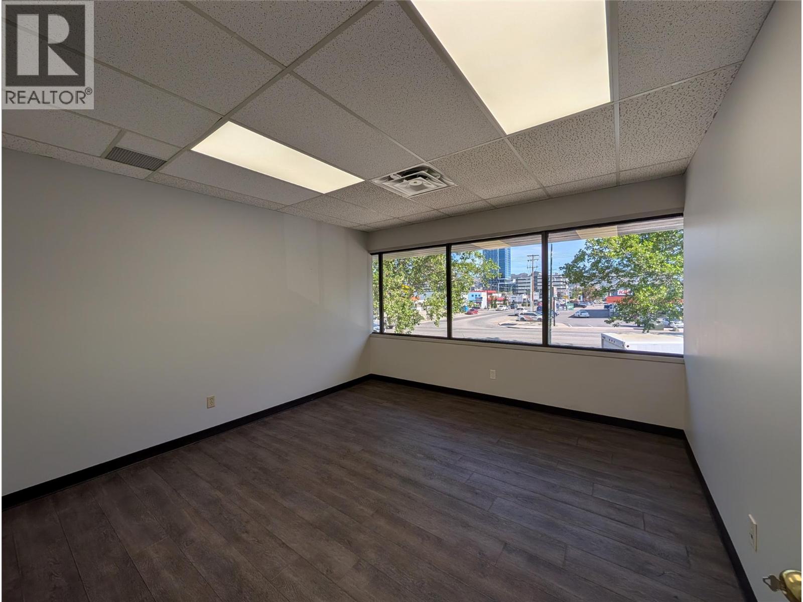 1755 Springfield Road Unit# 208, Kelowna, British Columbia  V1Y 5V5 - Photo 6 - 10389916