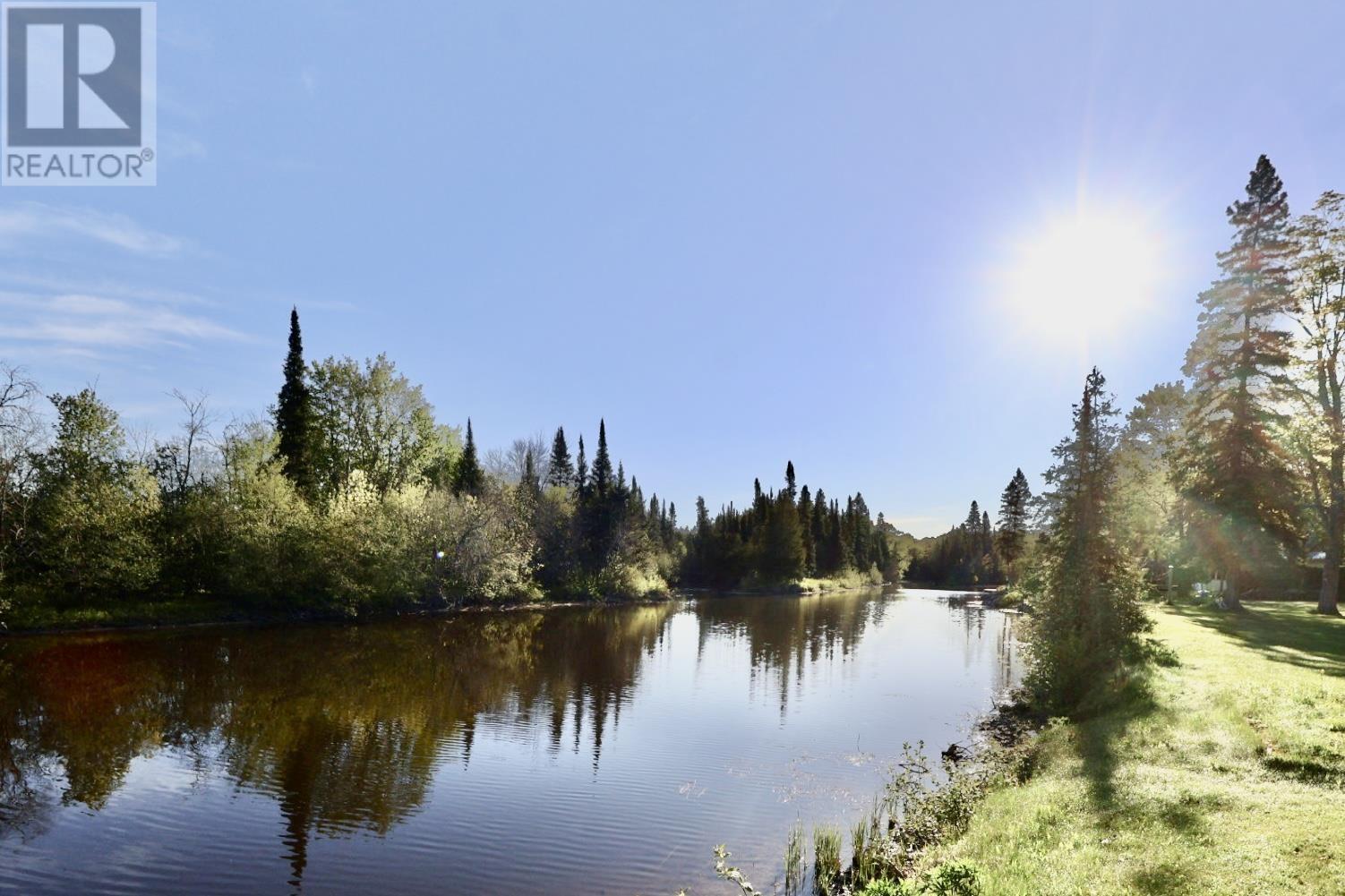 1244 Pineshores Rd, Goulais River, Ontario  P0S 1E0 - Photo 2 - SM261337