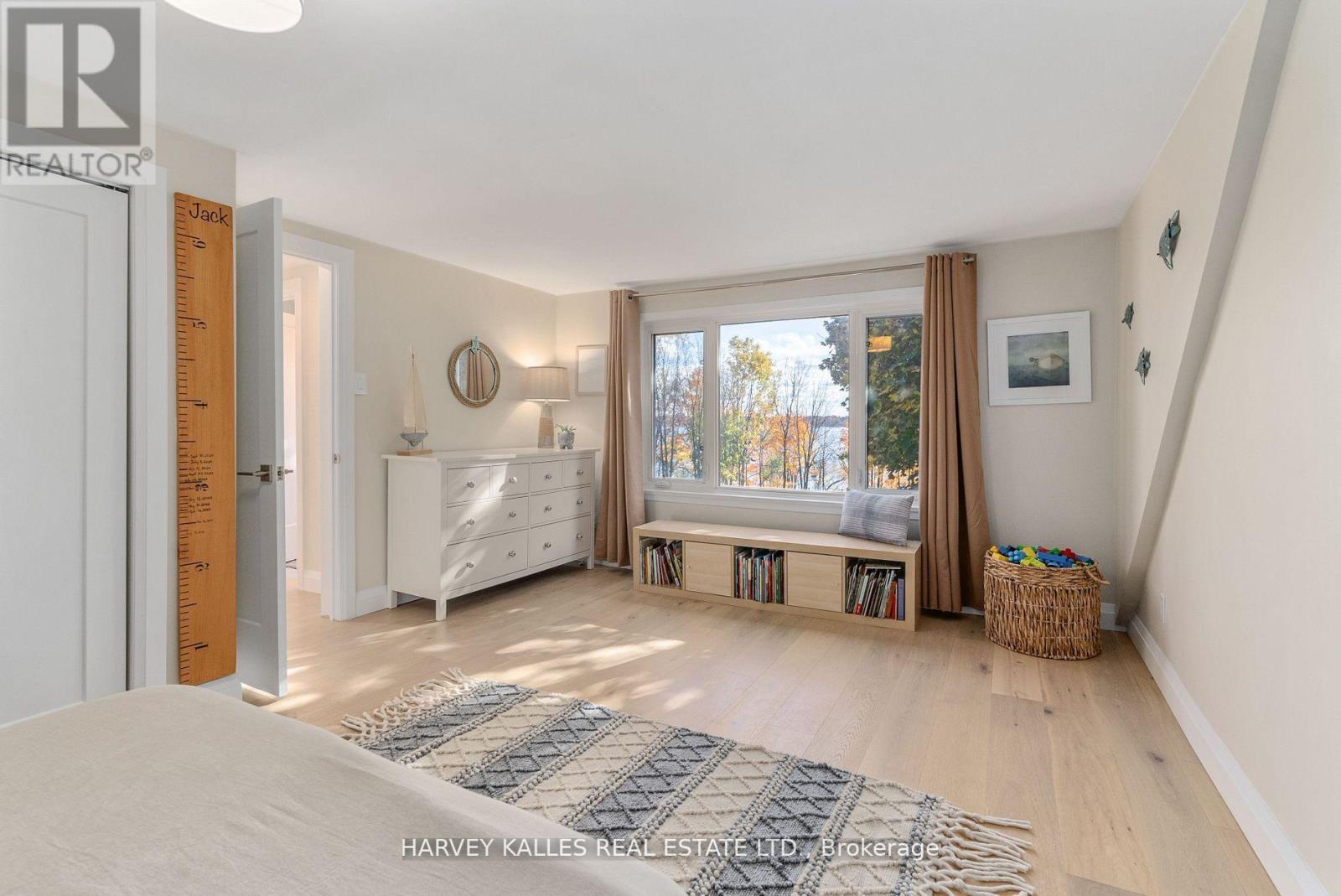65 Shanty Bay Road, Barrie, Ontario  L4M 1C9 - Photo 17 - S13249774