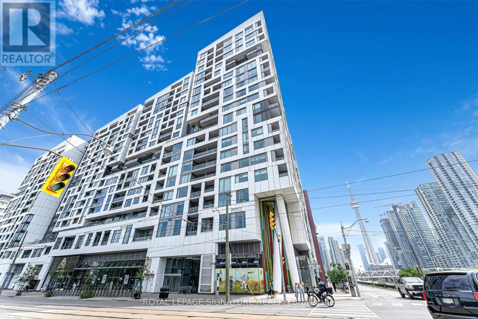 519 - 27 BATHURST STREET, Toronto, Ontario