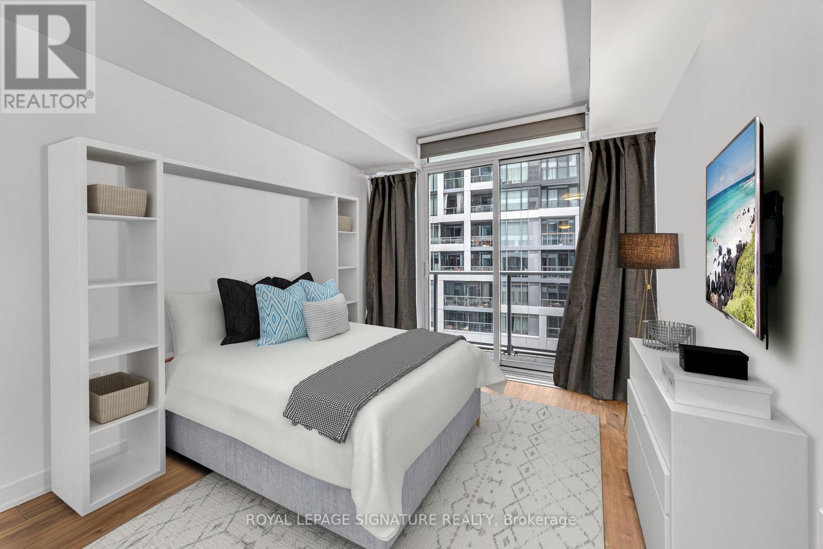 519 - 27 Bathurst Street, Toronto, Ontario  M5V 0R1 - Photo 4 - C13250058