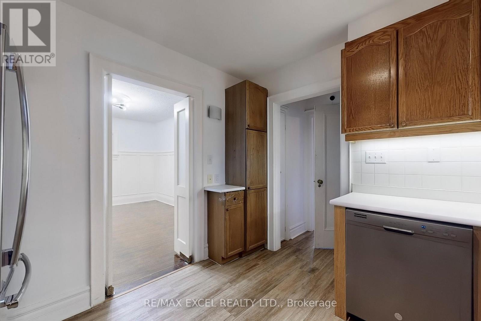 317 Warren Road, Toronto, Ontario  M5P 2M7 - Photo 18 - C13250136