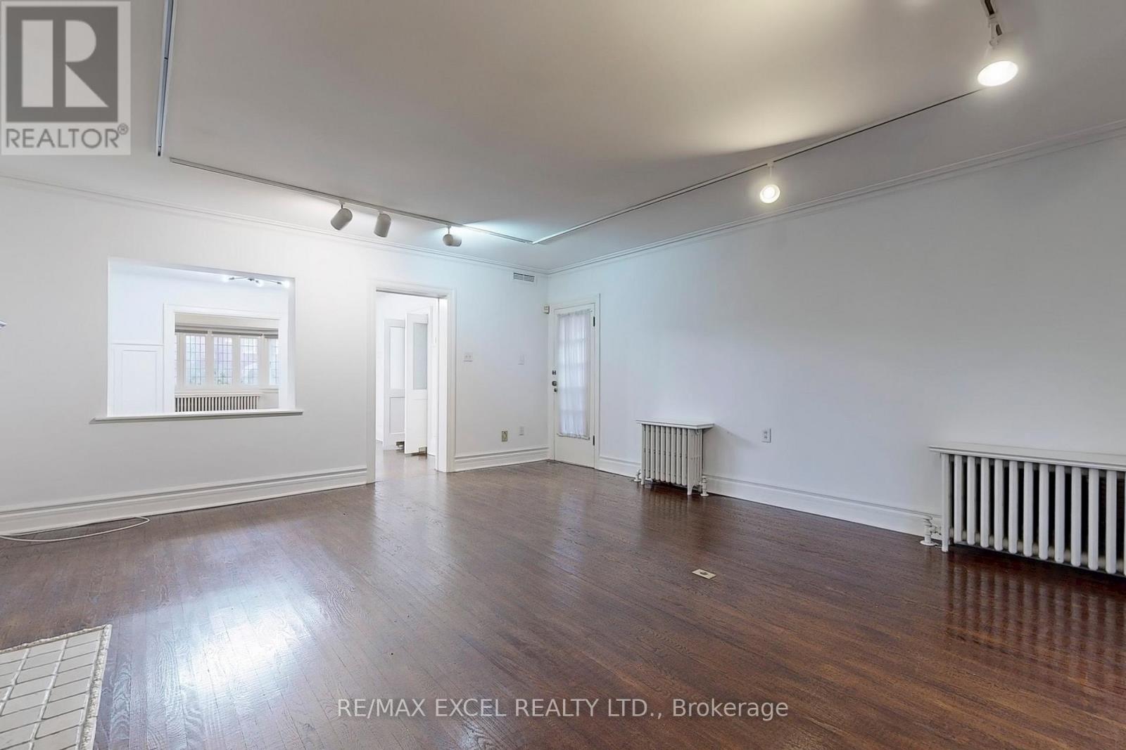 317 Warren Road, Toronto, Ontario  M5P 2M7 - Photo 6 - C13250136