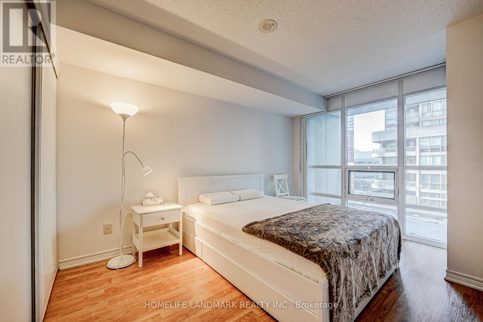 510 - 761 Bay Street, Toronto, Ontario  M5G 2R2 - Photo 10 - C13250404