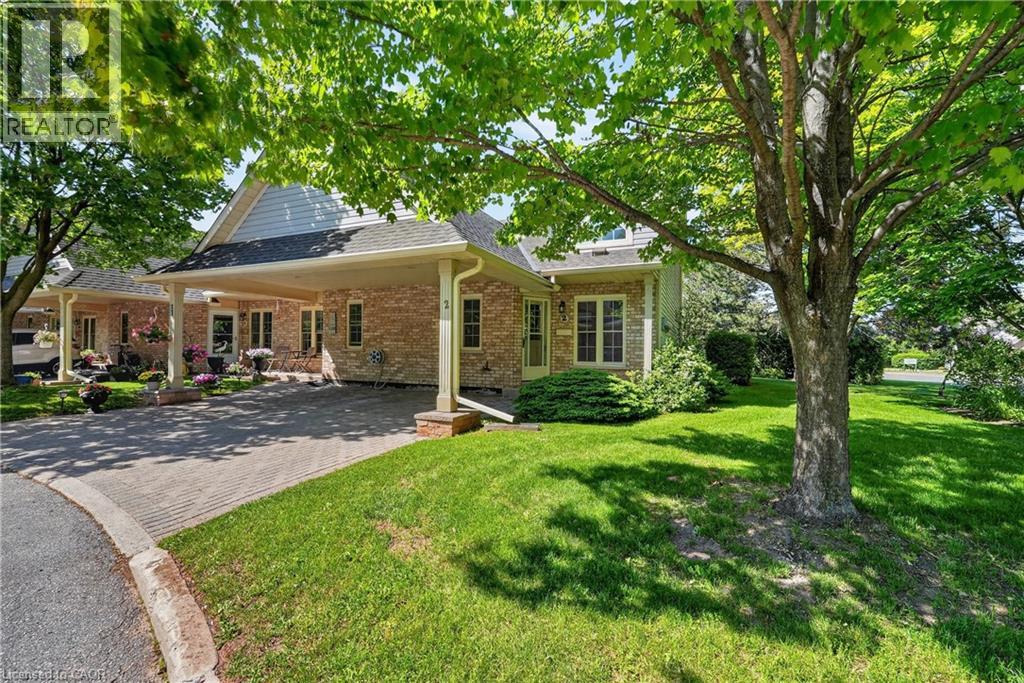 9 Wentworth Drive Unit# 2, Grimsby, Ontario  L3M 5H9 - Photo 1 - 40836611