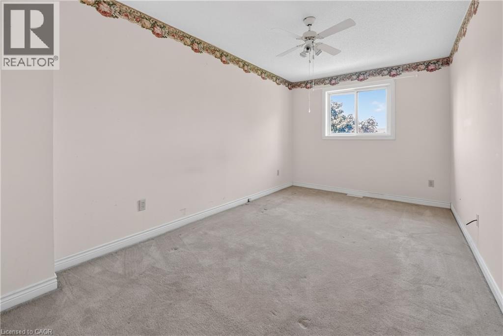 9 Wentworth Drive Unit# 2, Grimsby, Ontario  L3M 5H9 - Photo 17 - 40836611
