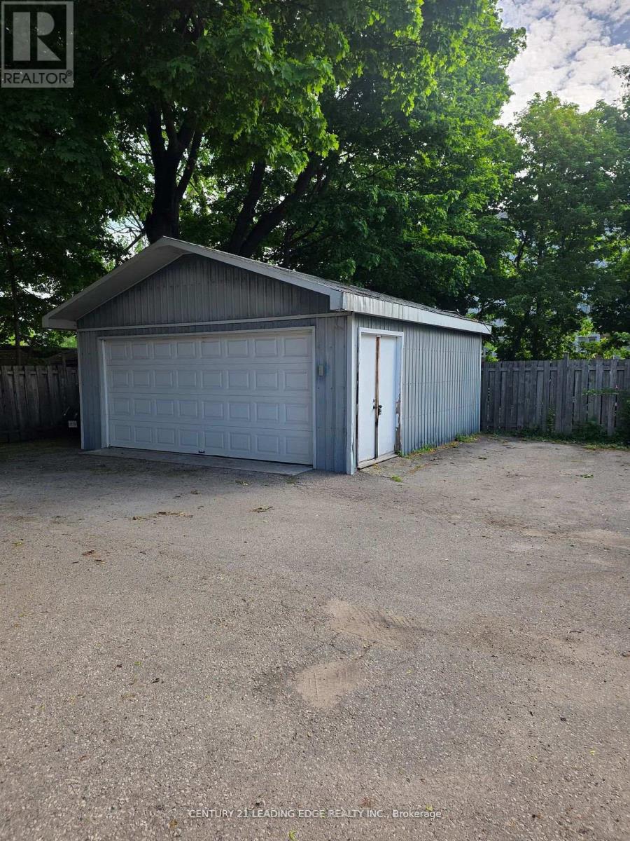195 Albert Street, Oshawa, Ontario  L1H 4R4 - Photo 46 - E13250066