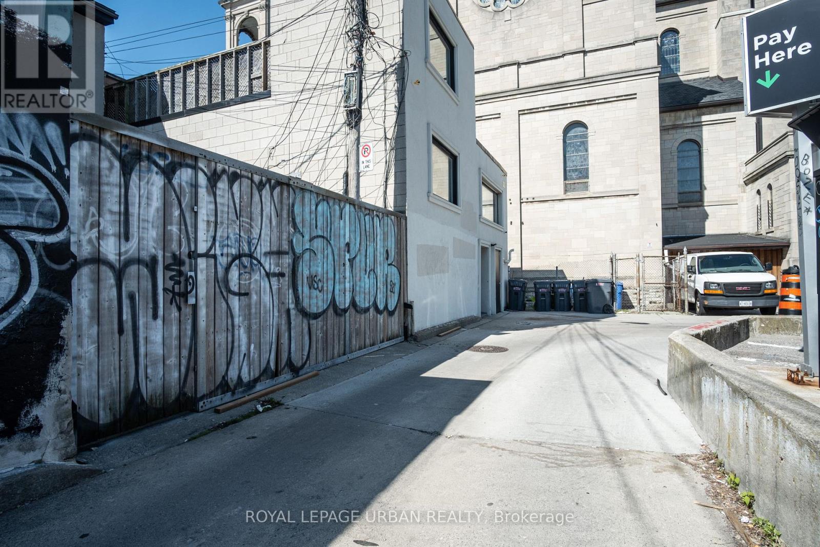 638 Danforth Avenue, Toronto, Ontario  M4K 1R3 - Photo 29 - E13250180