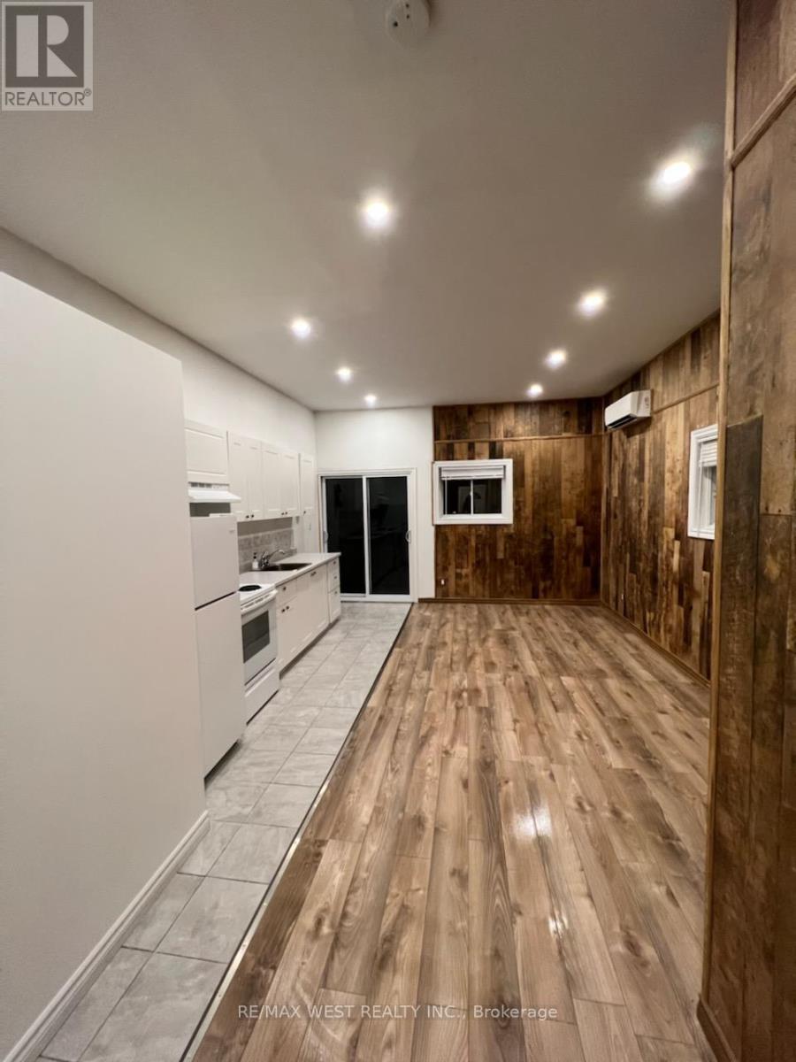 Garage - 16632 York Durham Line, Whitchurch-Stouffville, Ontario  L4A 3L8 - Photo 12 - N13250026