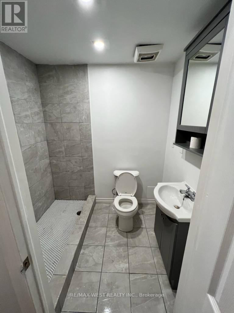 Garage - 16632 York Durham Line, Whitchurch-Stouffville, Ontario  L4A 3L8 - Photo 17 - N13250026