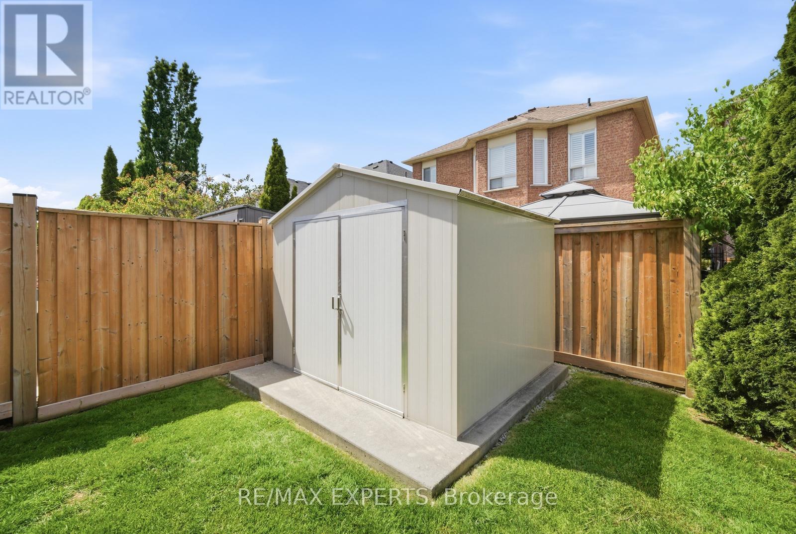 204 Montebello Avenue, Vaughan, Ontario  L4H 1L9 - Photo 35 - N13250186
