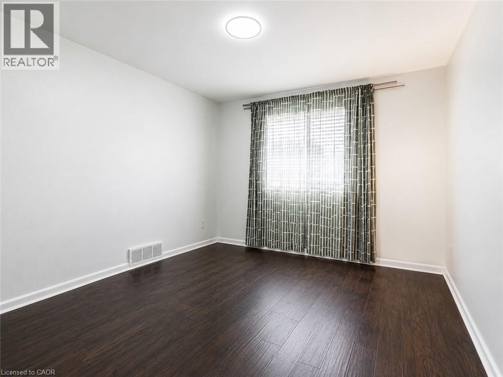 723 Hyde Road, Burlington, Ontario L7S 1S6 - Photo 18 - 40837179