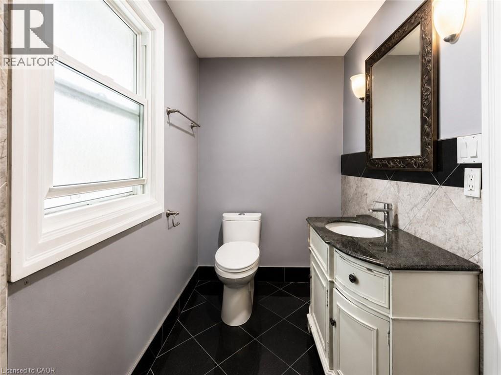 723 Hyde Road, Burlington, Ontario L7S 1S6 - Photo 21 - 40837179