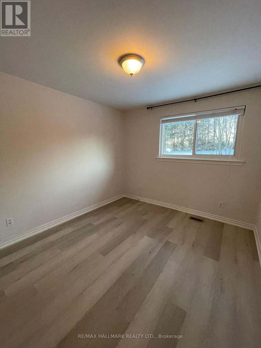 Main - 25 Glenridge Road, Barrie (Allandale Heights), Ontario  L4N 2X9 - Photo 16 - S13249956