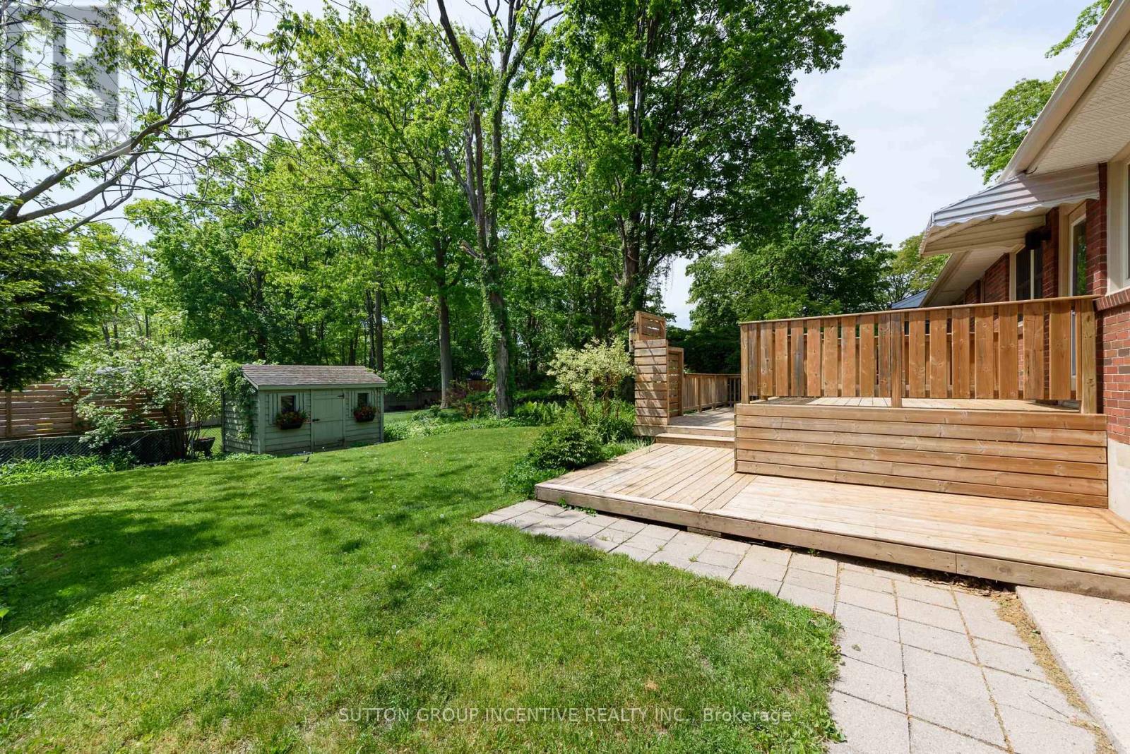 81 Letitia Street, Barrie, Ontario  L4N 1P3 - Photo 11 - S13250032