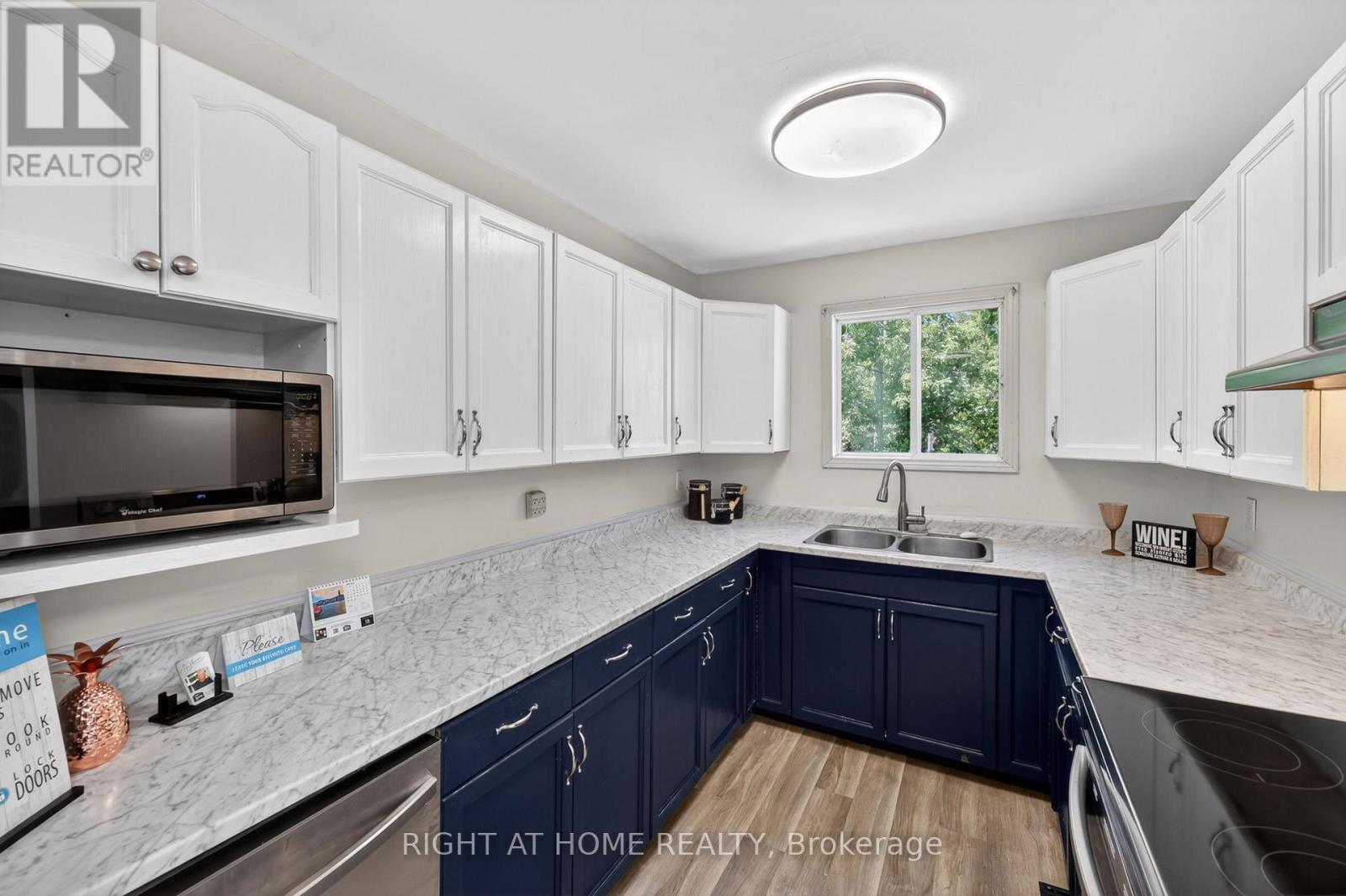 2792 Stephen Drive, Ramara, Ontario  L0K 1B0 - Photo 6 - S13250122
