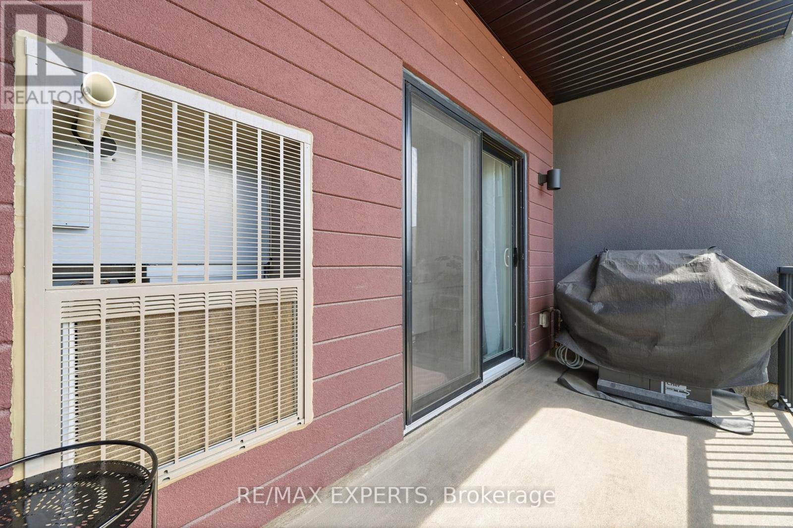 103 - 4 Spice Way, Barrie, Ontario  L9J 0M2 - Photo 15 - S13250330