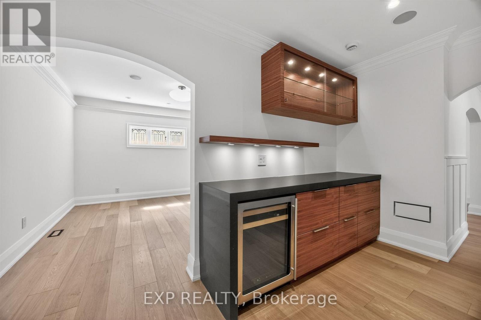 25 Kingsgarden Road, Toronto, Ontario  M8X 1S7 - Photo 12 - W13250014