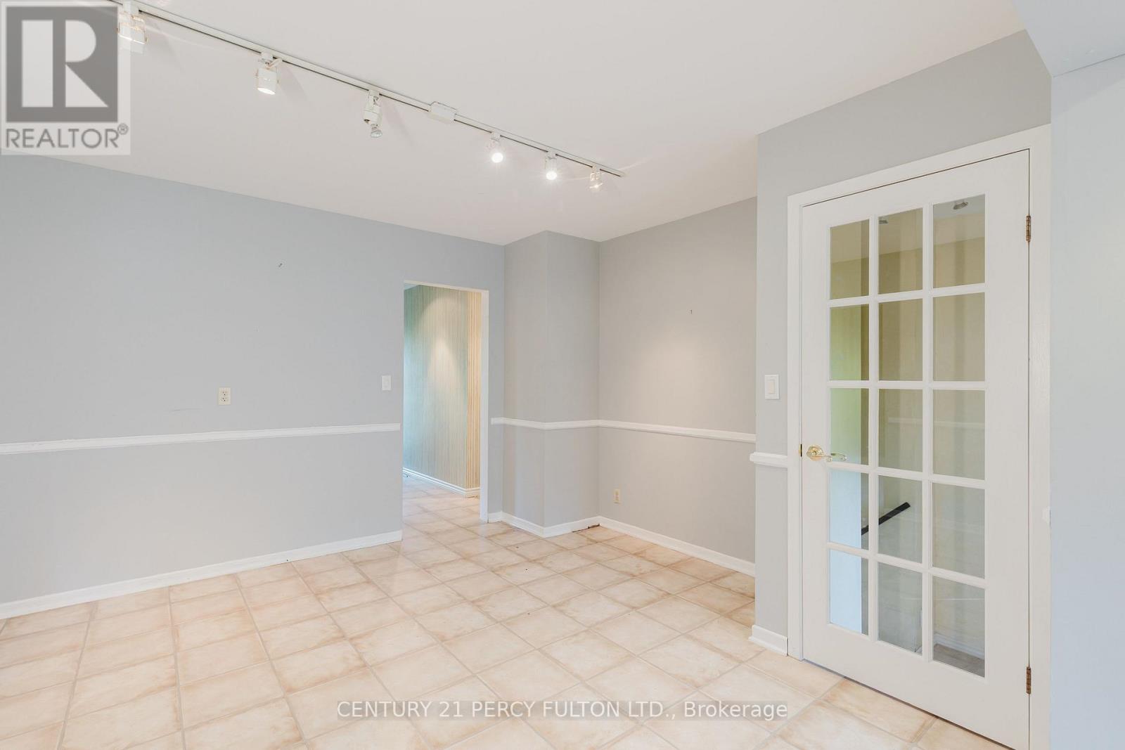 10208 Tenth Line, Halton Hills, Ontario  L0P 1K0 - Photo 26 - W13250090