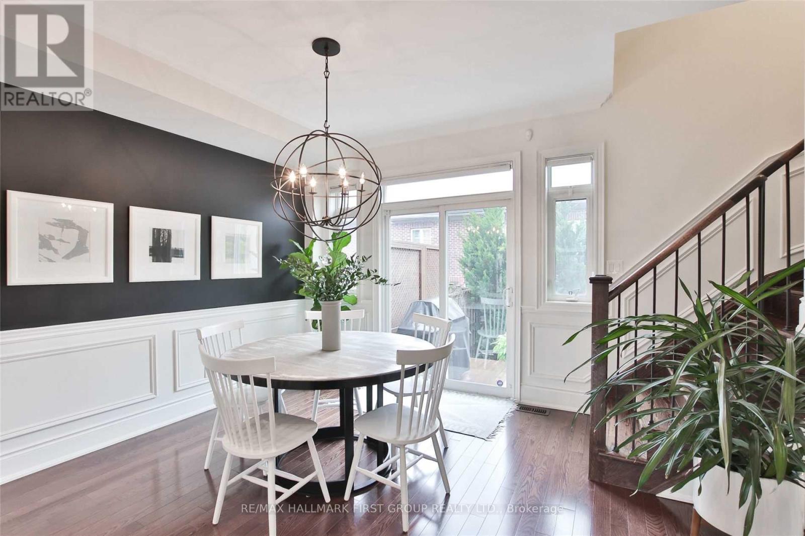 329 Dalesford Road, Toronto, Ontario  M8Y 1G8 - Photo 15 - W13250096