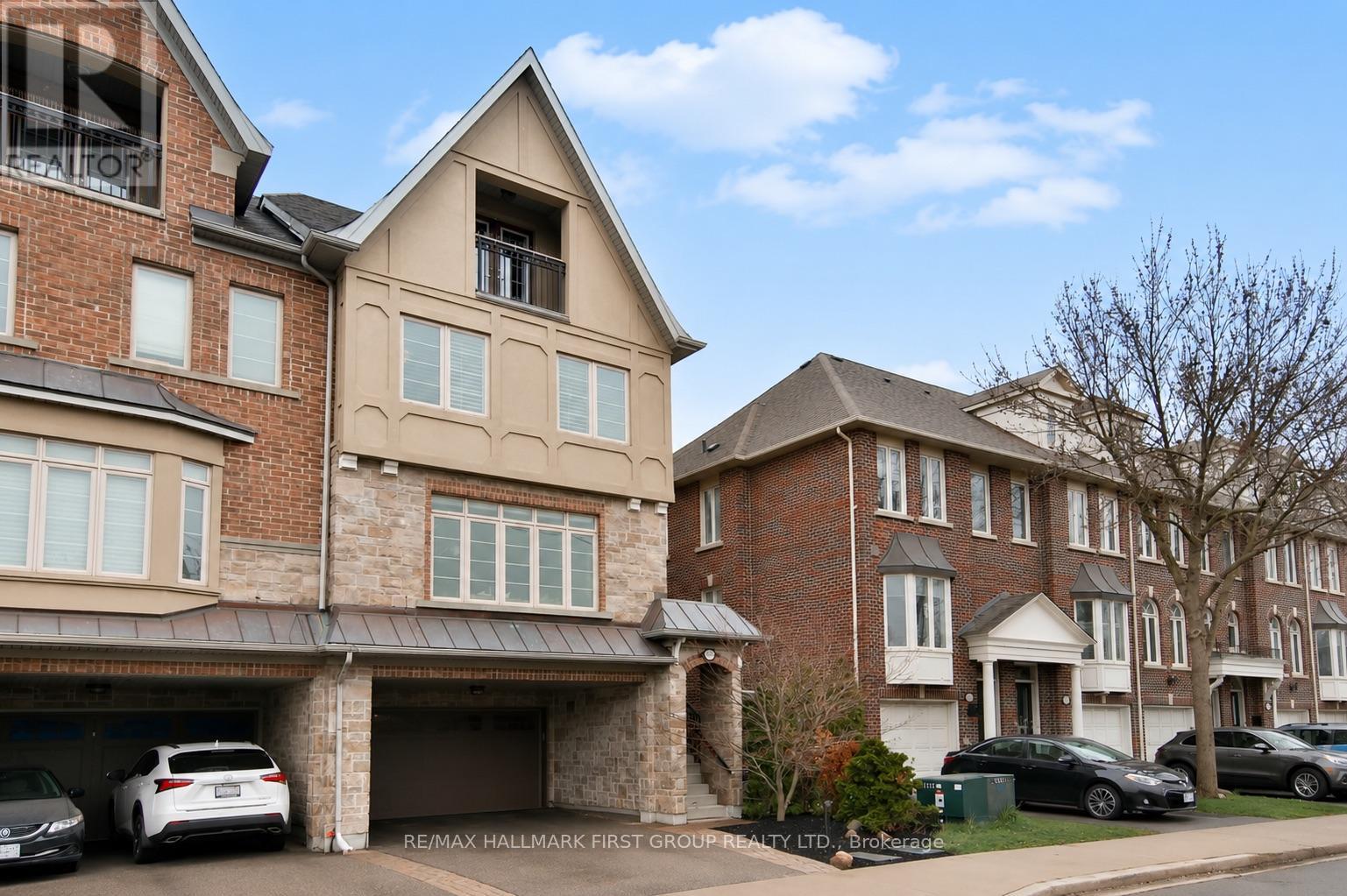 329 Dalesford Road, Toronto, Ontario  M8Y 1G8 - Photo 2 - W13250096
