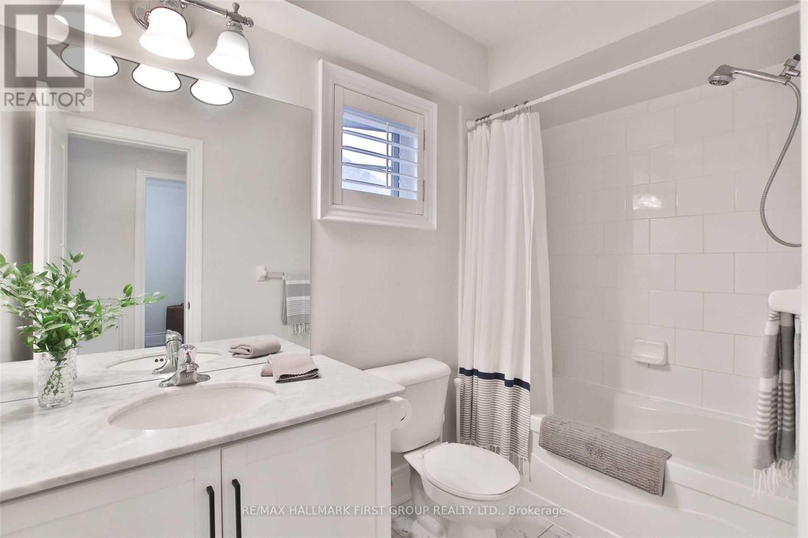 329 Dalesford Road, Toronto, Ontario  M8Y 1G8 - Photo 23 - W13250096