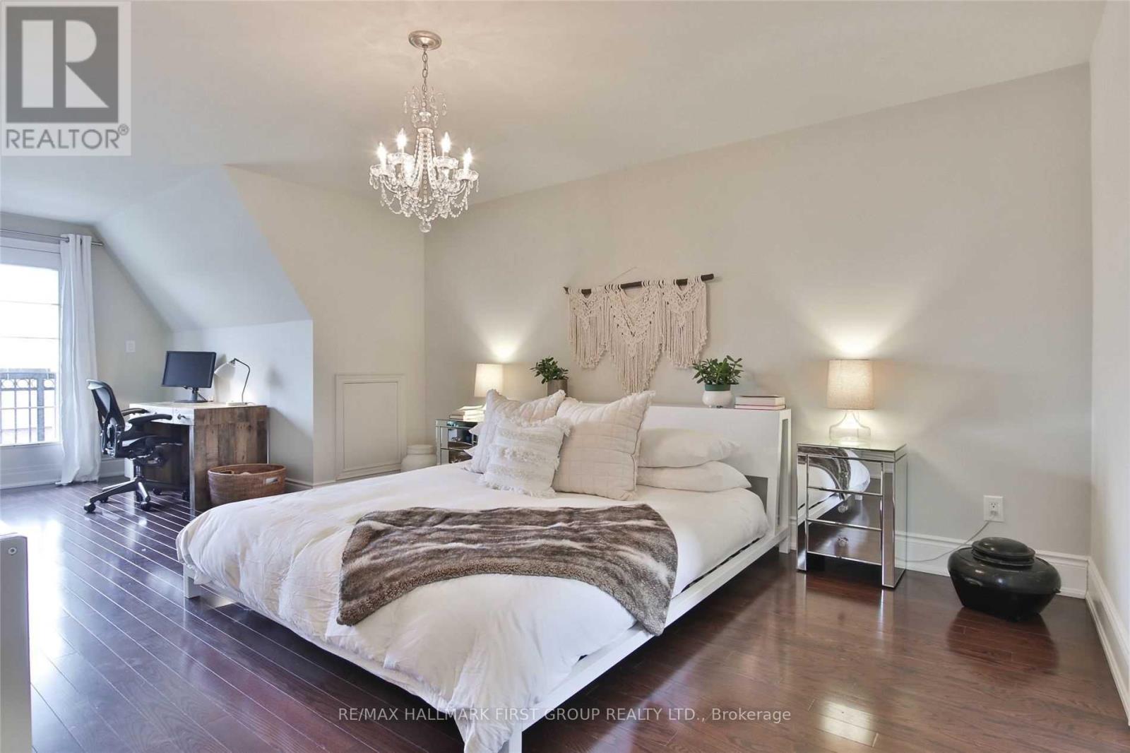 329 Dalesford Road, Toronto, Ontario  M8Y 1G8 - Photo 24 - W13250096
