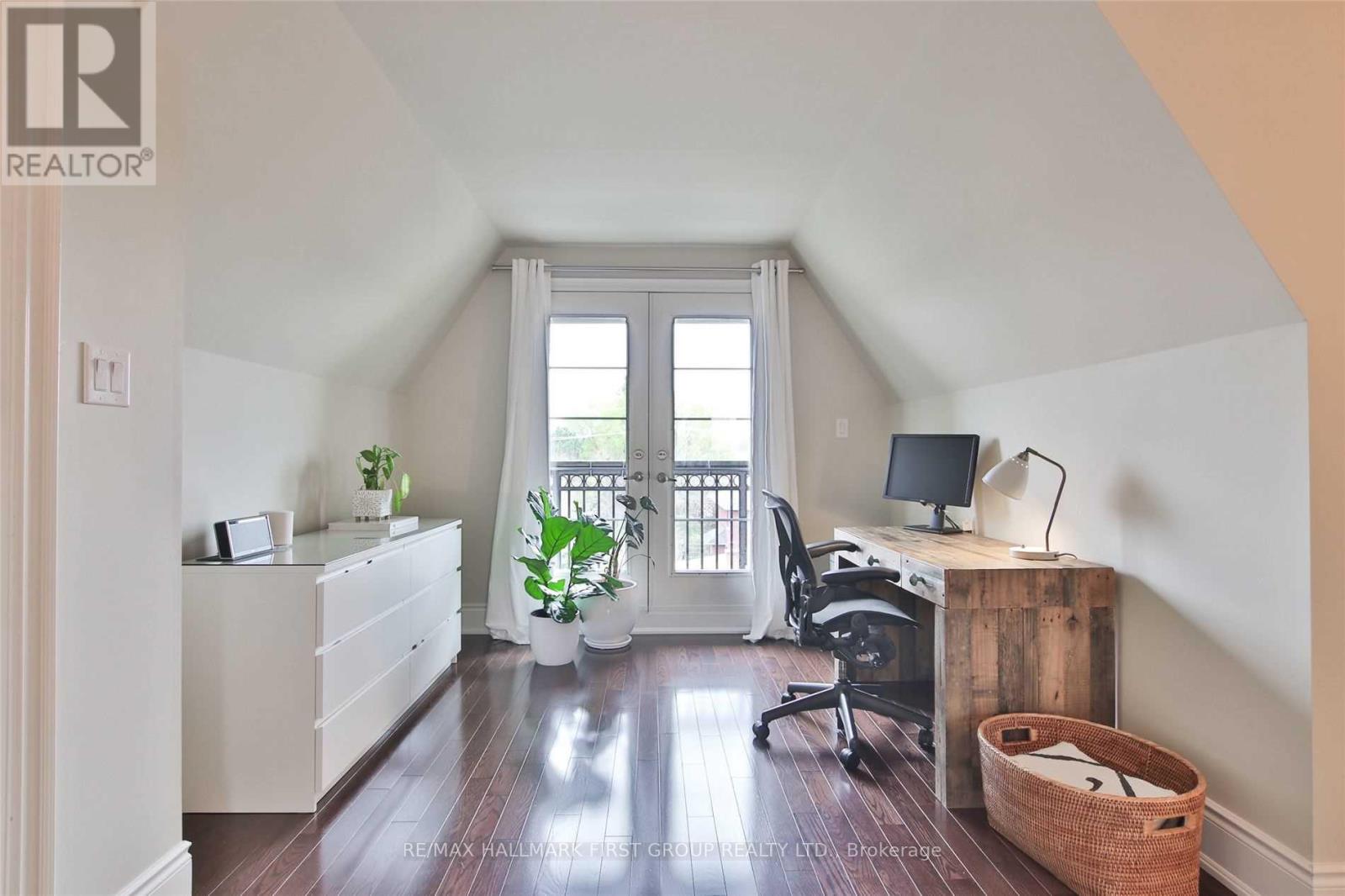 329 Dalesford Road, Toronto, Ontario  M8Y 1G8 - Photo 27 - W13250096