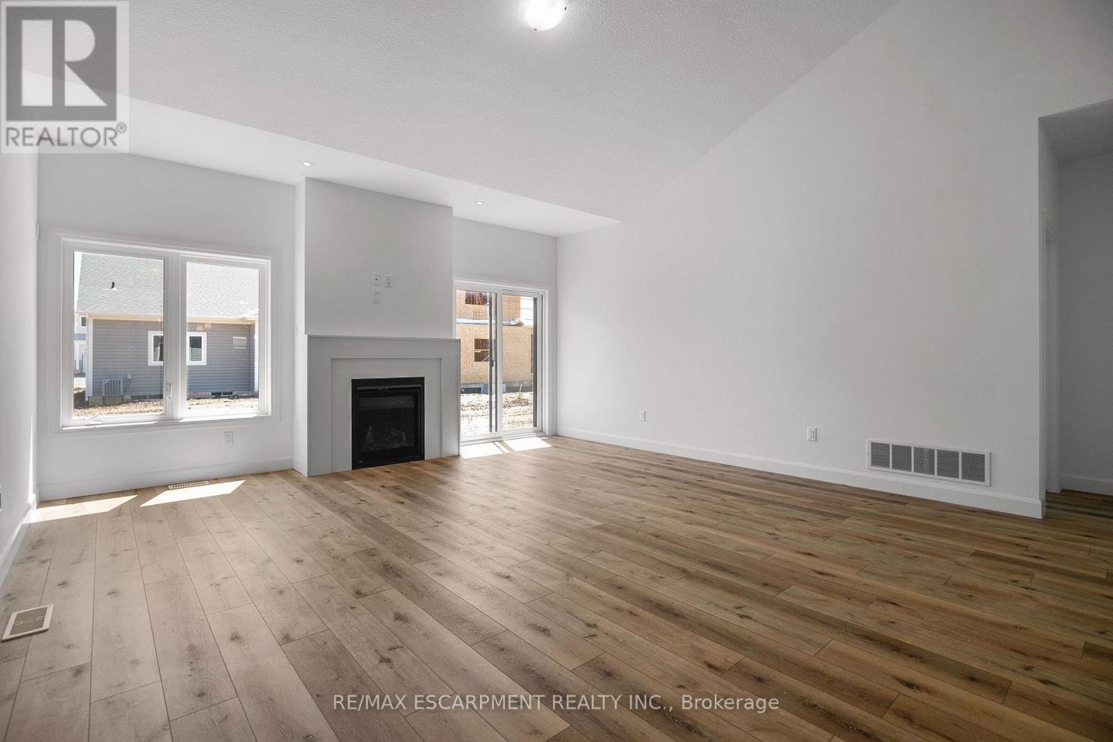 26 Beachwalk Crescent, Fort Erie, Ontario  L0S 1N0 - Photo 24 - X13249990