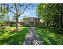 10 KARENDALE CRESCENT, Hamilton, Ontario