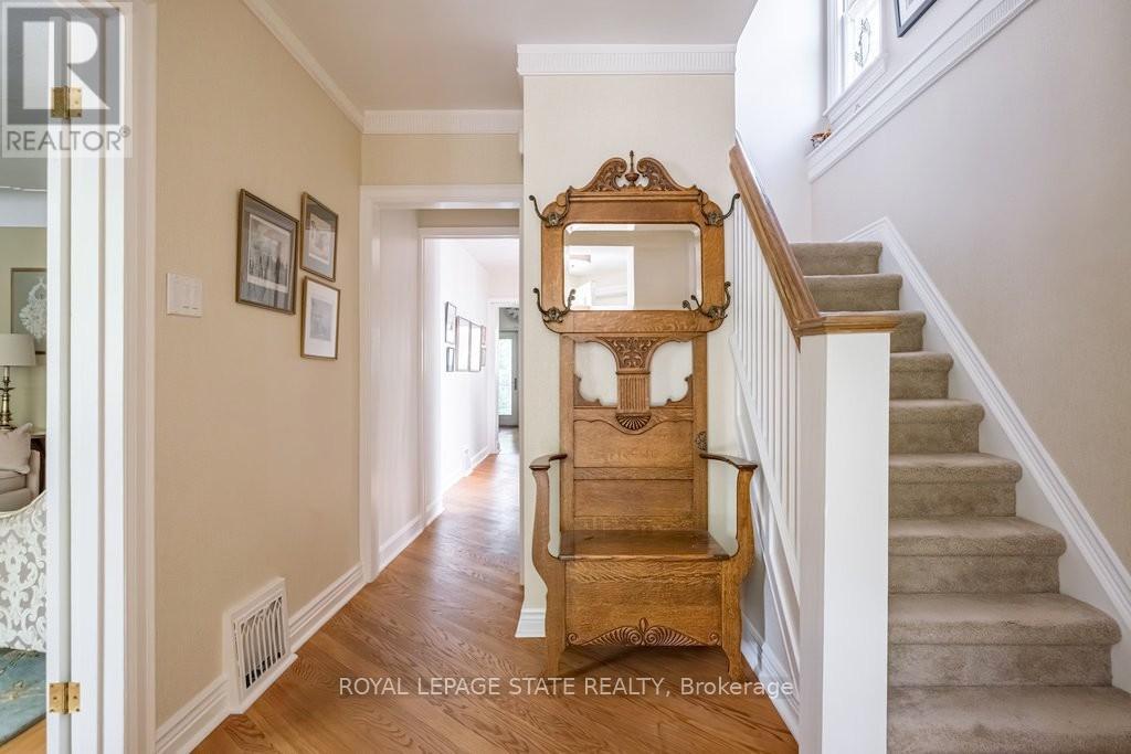12 Bond Street S, Hamilton, Ontario  L8S 1S7 - Photo 12 - X13250070