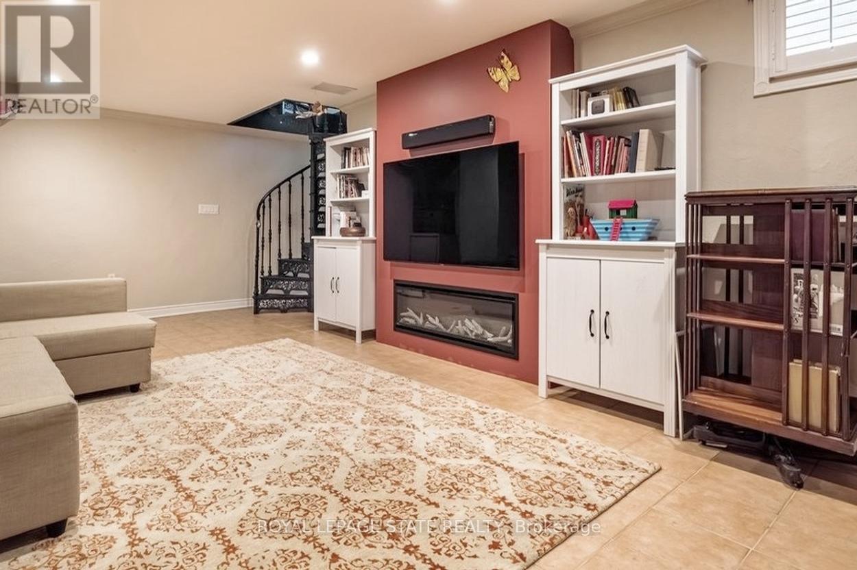 12 Bond Street S, Hamilton, Ontario  L8S 1S7 - Photo 34 - X13250070