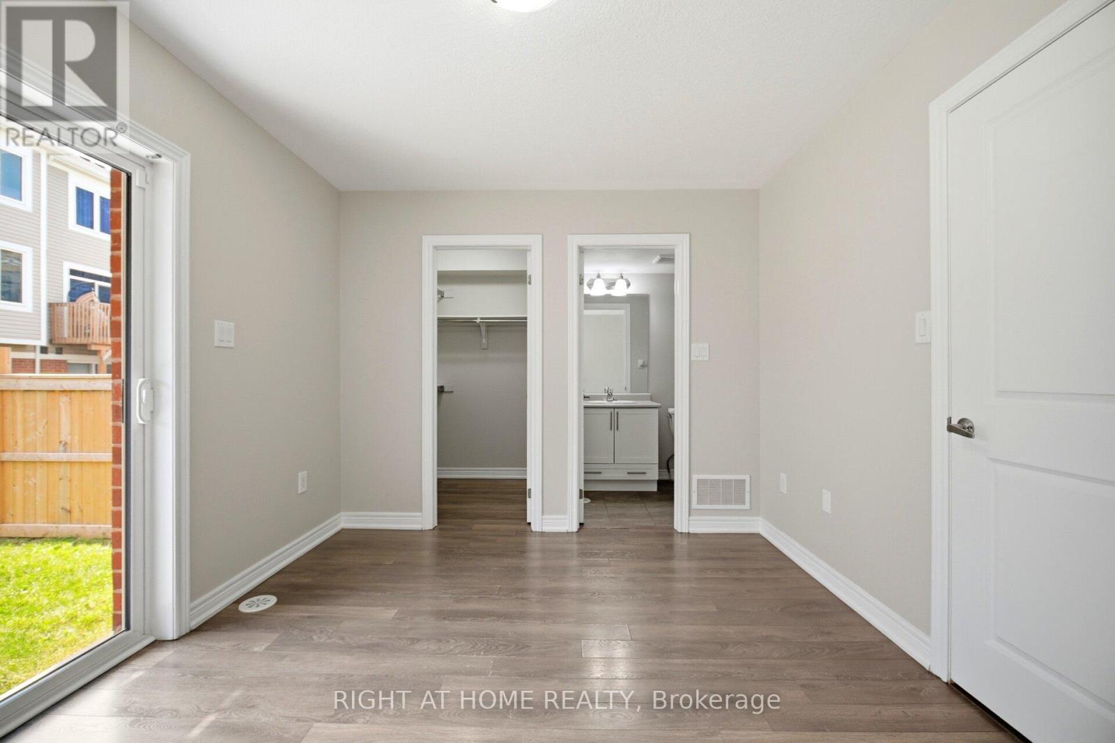 8 Rapids Lane, Hamilton, Ontario  L8K 0A3 - Photo 38 - X13250176