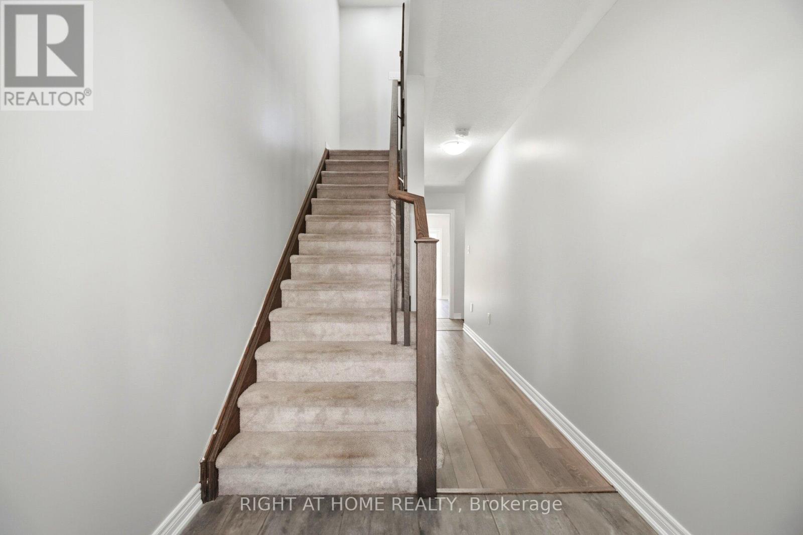 8 Rapids Lane, Hamilton, Ontario  L8K 0A3 - Photo 4 - X13250176