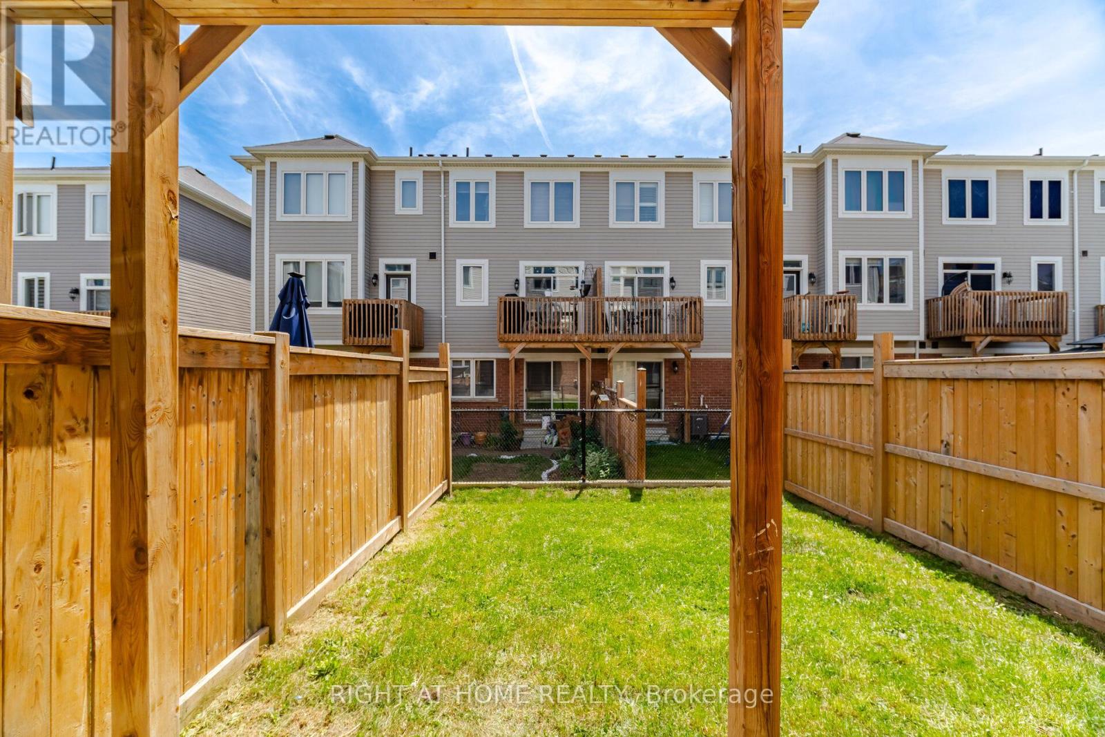 8 Rapids Lane, Hamilton, Ontario  L8K 0A3 - Photo 47 - X13250176