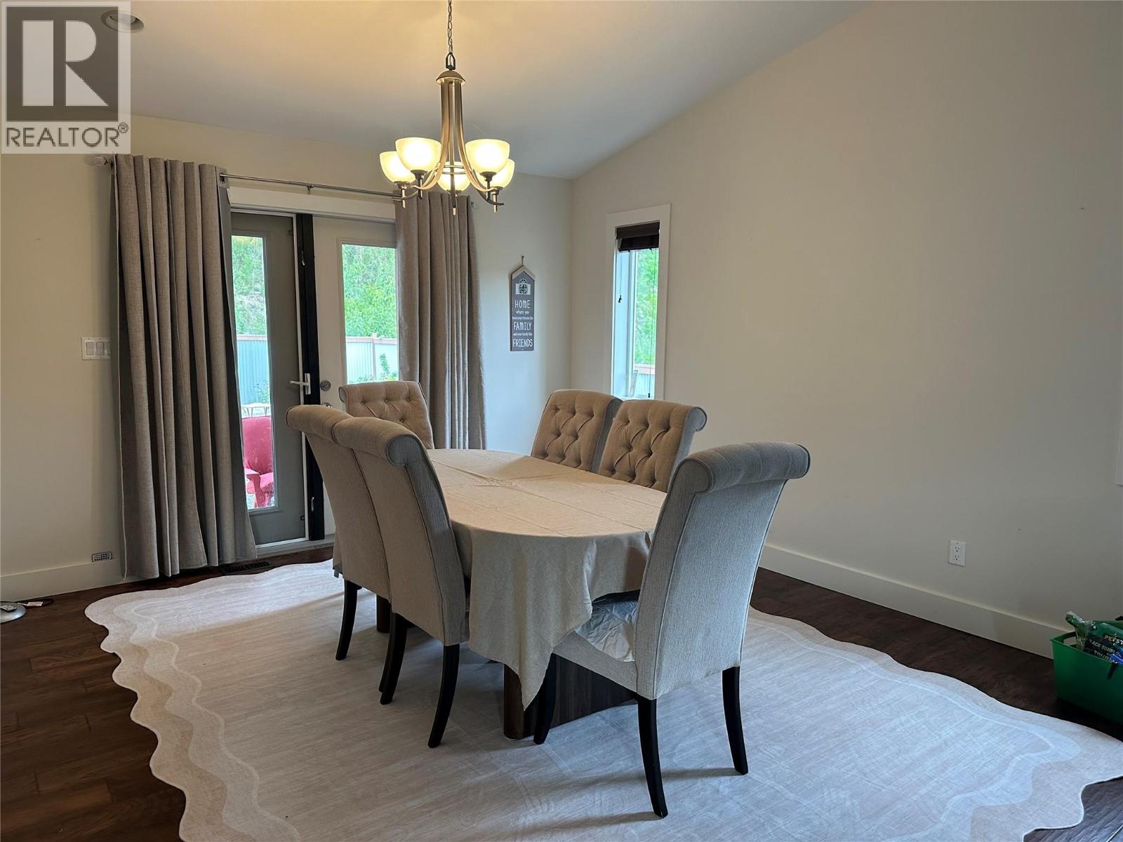 8121 Birchwood Drive, Trail, British Columbia  V1R 4Y3 - Photo 10 - 10384206
