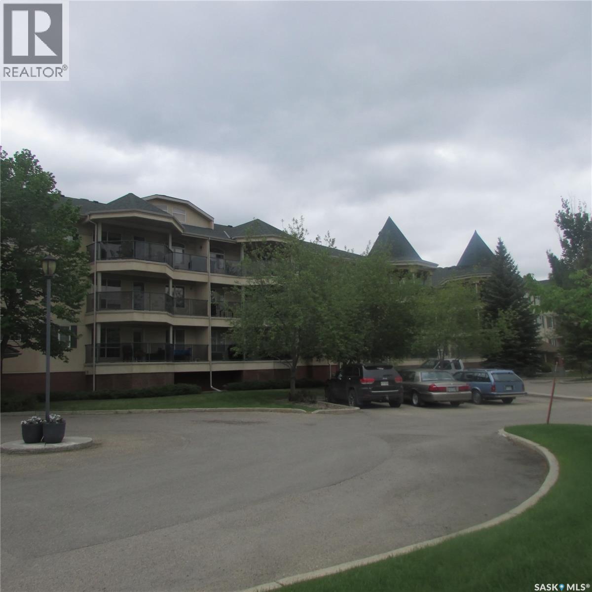 213 2600 Arens Road, Regina, Saskatchewan  S4V 3A7 - Photo 2 - SK038470