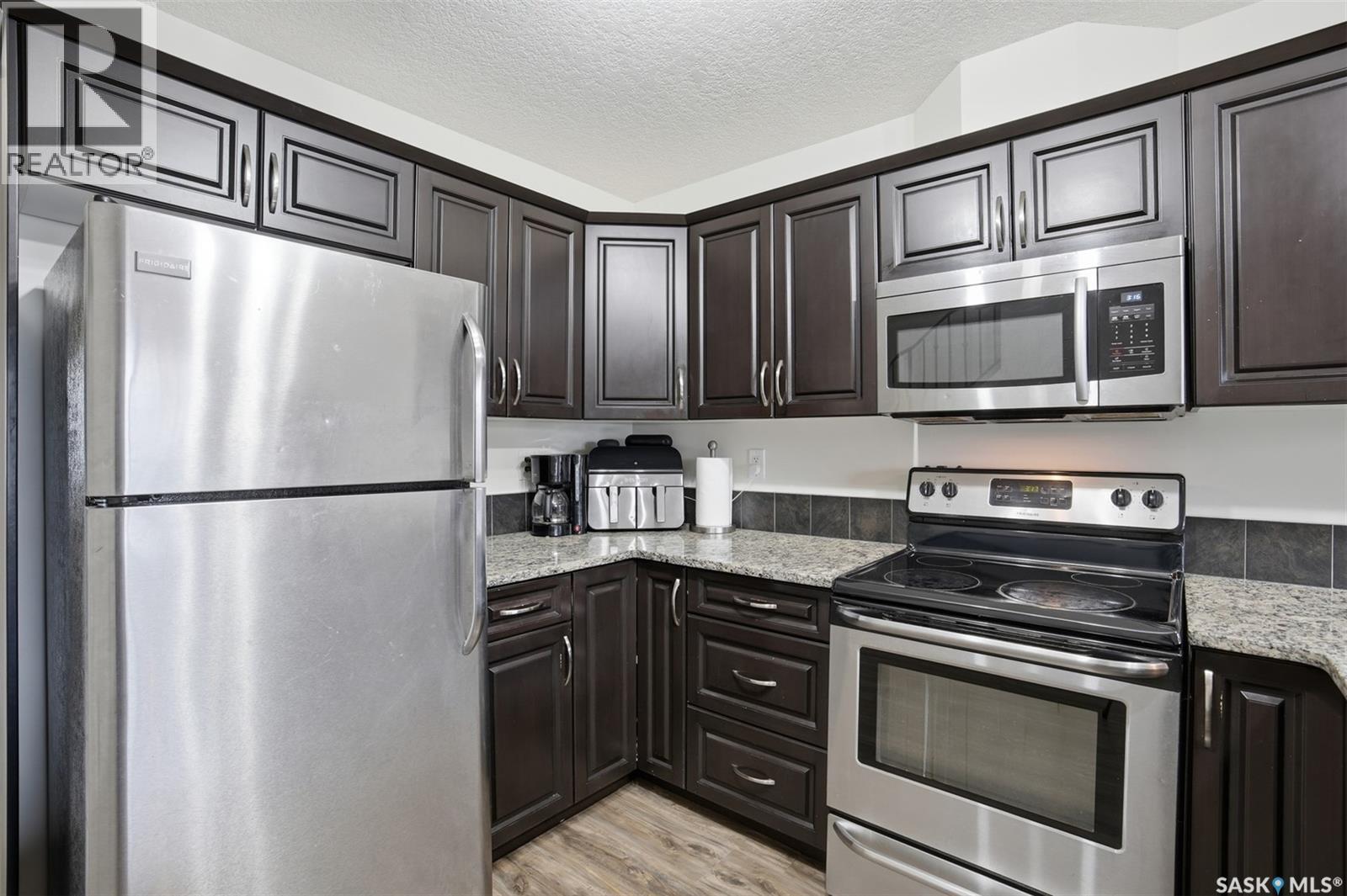 305 103 Klassen Crescent, Saskatoon, Saskatchewan  S7R 0J2 - Photo 10 - SK038413