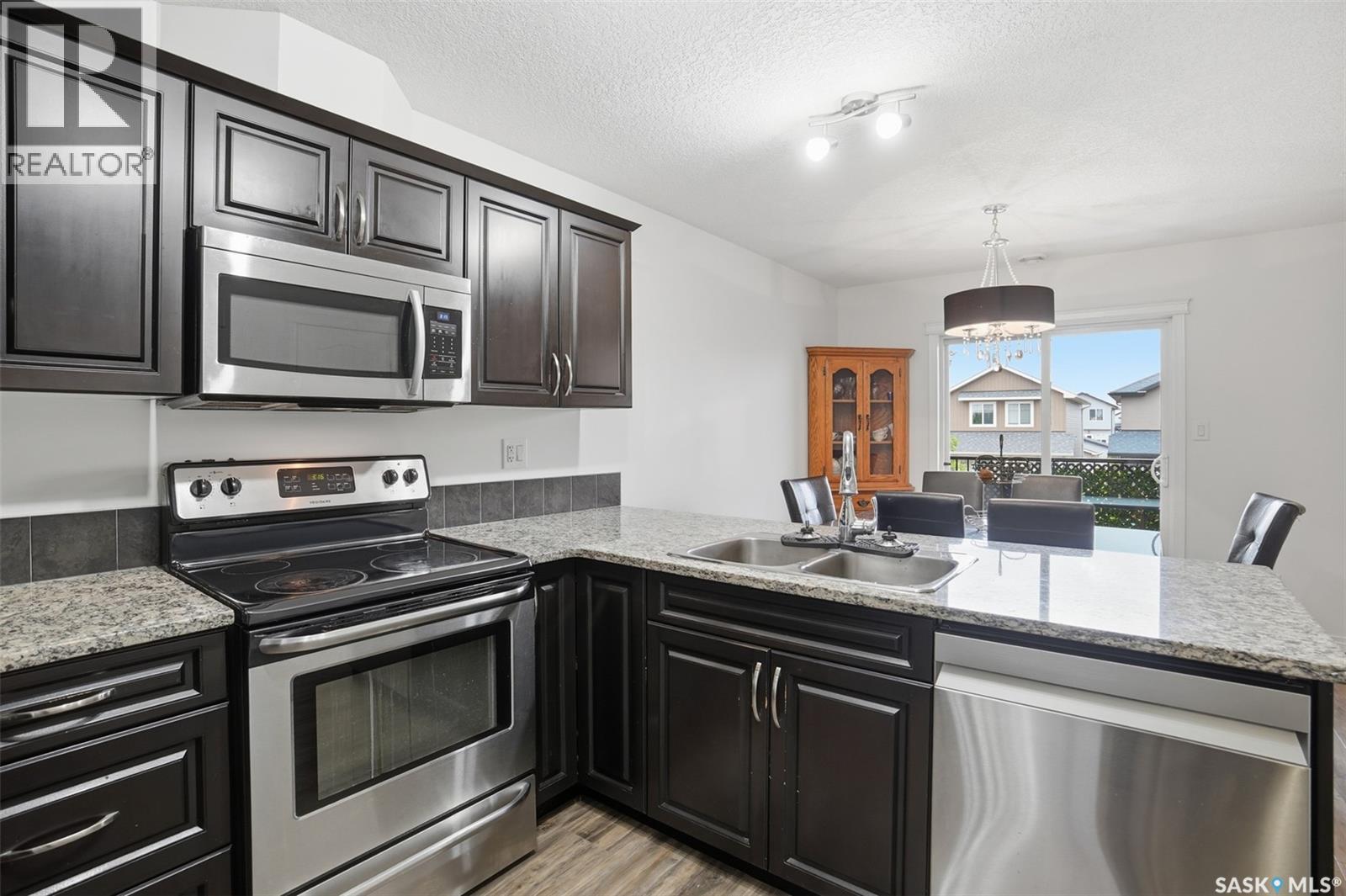 305 103 Klassen Crescent, Saskatoon, Saskatchewan  S7R 0J2 - Photo 11 - SK038413