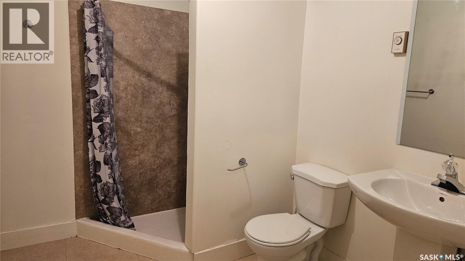 12 3rd Avenue, Weldon, Saskatchewan  S0K 3J0 - Photo 27 - SK038392