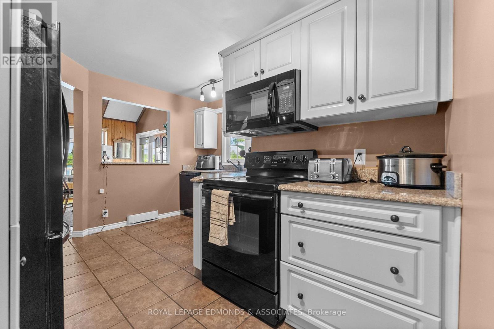 350 Gervais Road, Whitewater Region, Ontario  K0J 2L0 - Photo 15 - X13250264