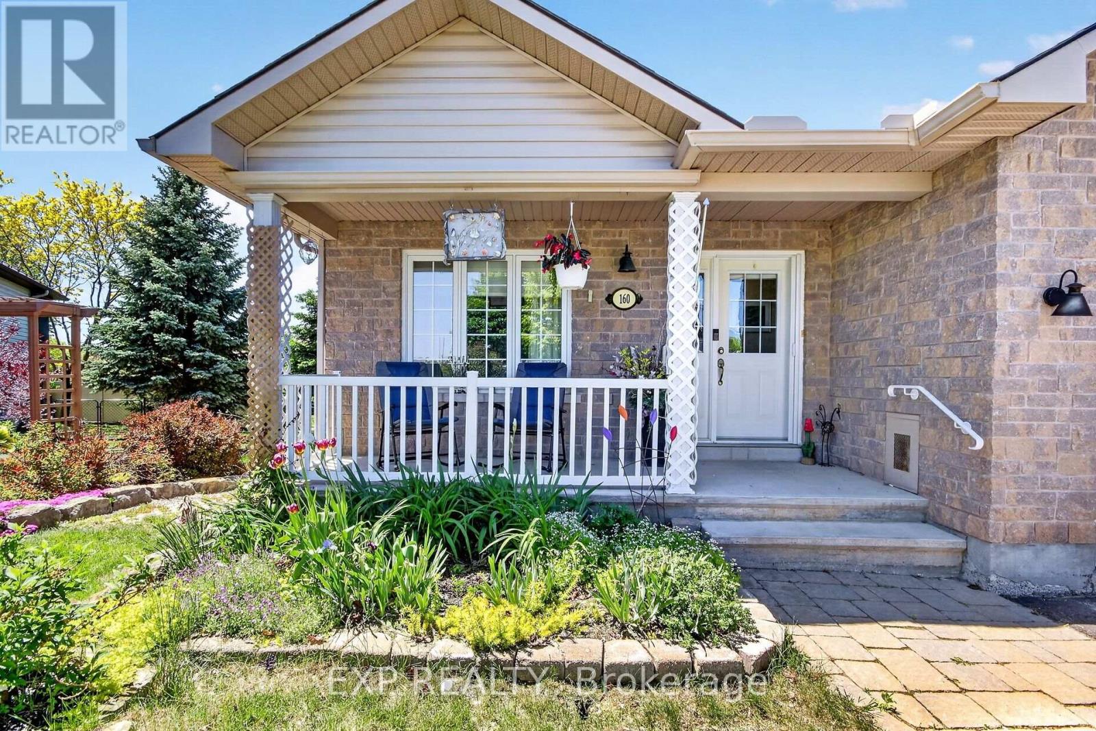 160 Fairbairn Bros Street, Mississippi Mills, Ontario  K0A 1A0 - Photo 3 - X13250464