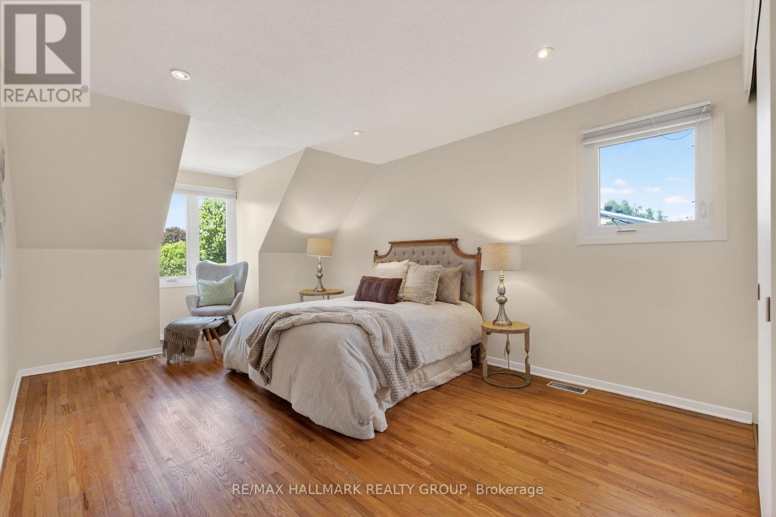 2067 Woodglen Crescent, Ottawa, Ontario  K1J 6G6 - Photo 20 - X13250632