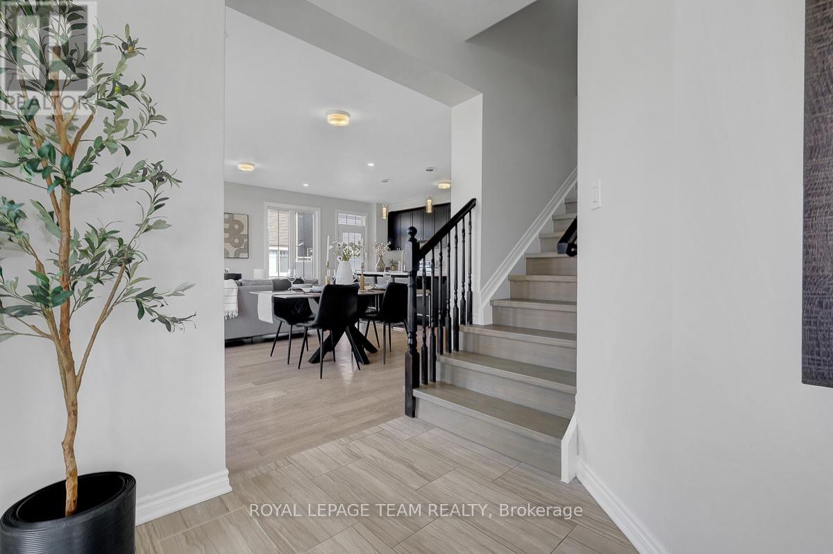 133 Celestial Grove, Ottawa, Ontario  K2J 6S8 - Photo 6 - X13250716