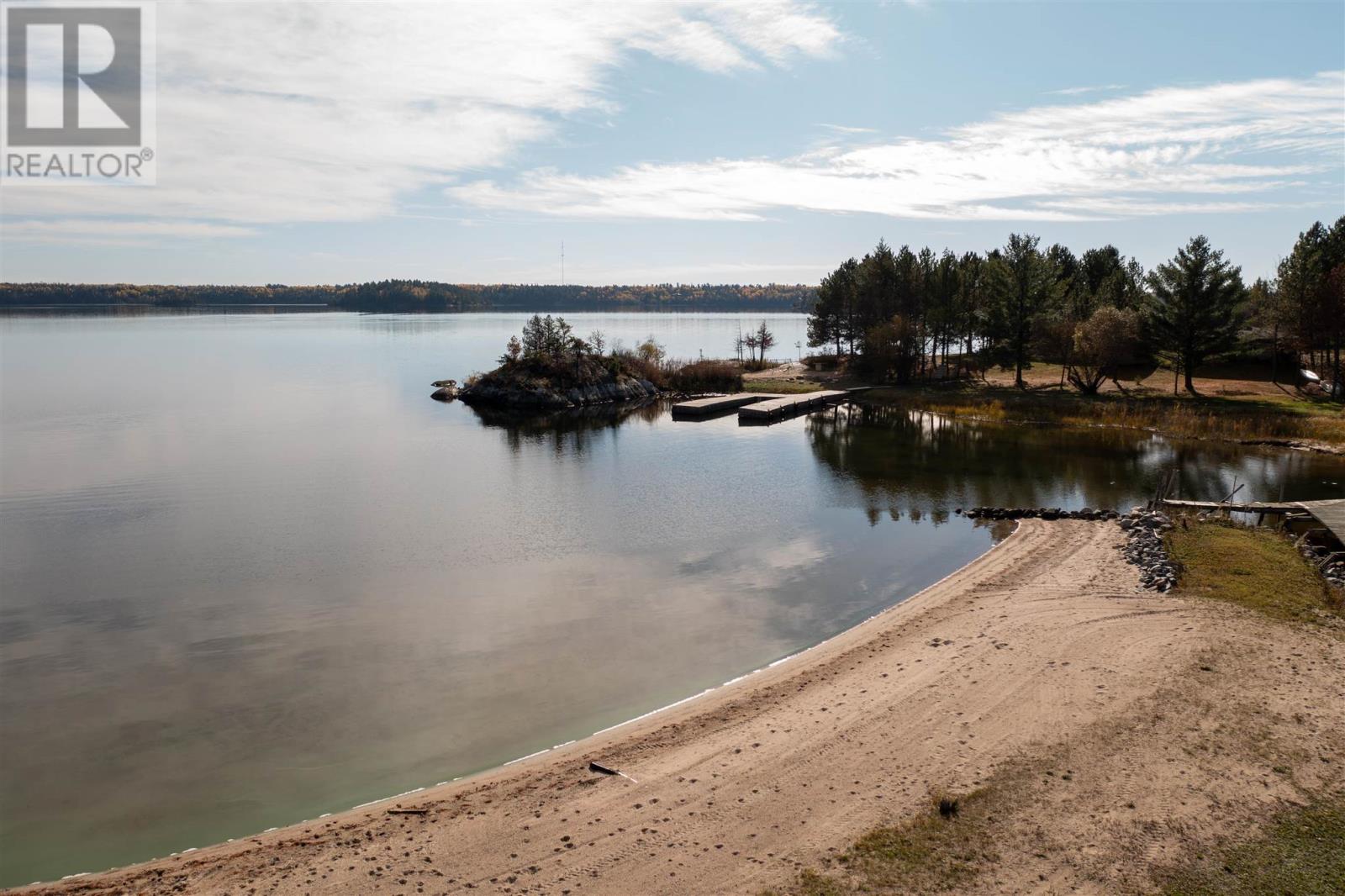 20 Dubois Rd N, Sioux Narrows, Ontario  P0X 1N0 - Photo 7 - TB2601265